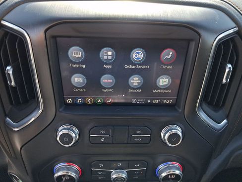 Used 2021 GMC Sierra 1500 AT4 w/ AT4 Value Package AWD/4WD image 12