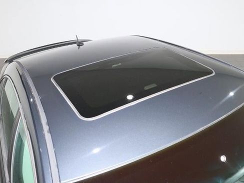 Used 2016 Chevrolet Impala LTZ image 14