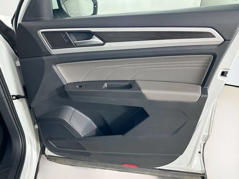 Certified 2023 Volkswagen Atlas SE AWD/4WD image 42