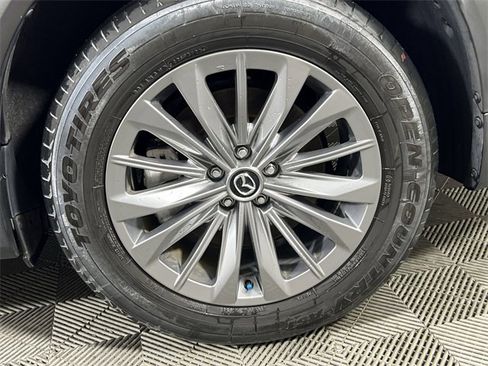 Certified 2024 MAZDA CX-90 Plug-In Hybrid w/ Preferred image 17