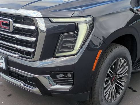 New 2026 GMC Yukon Elevation AWD/4WD image 9