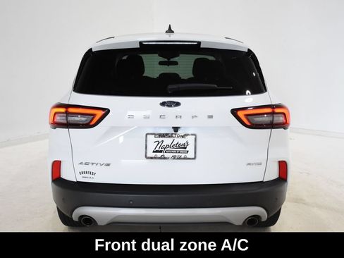 Used 2024 Ford Escape Active w/ Tech Pack #1 AWD/4WD image 6
