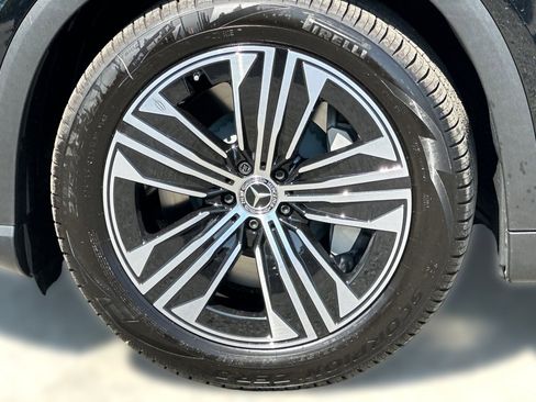 New 2026 Mercedes-Benz EQS 400 4MATIC SUV image 12