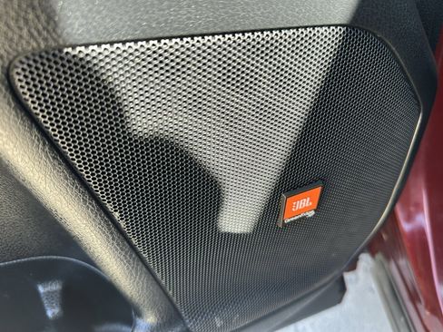 Used 2017 Toyota Highlander Limited image 44