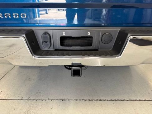 Used 2019 Chevrolet Silverado 1500 LT w/ All Star Edition RWD image 9