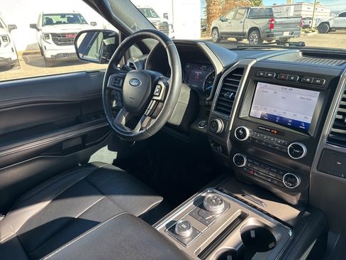 Used 2020 Ford Expedition XLT w/ Equipment Group 202A image 28