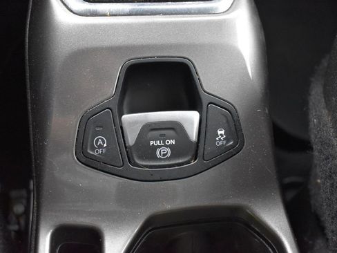 Used 2020 Jeep Renegade Limited w/ Trailer Tow Group image 25