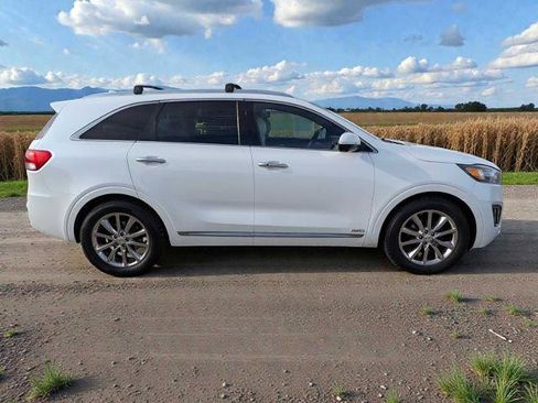 Used 2018 Kia Sorento SX image 7