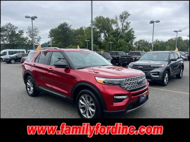 Used 2022 Ford Explorer Limited w/ Equipment Group 301A AWD/4WD image 1