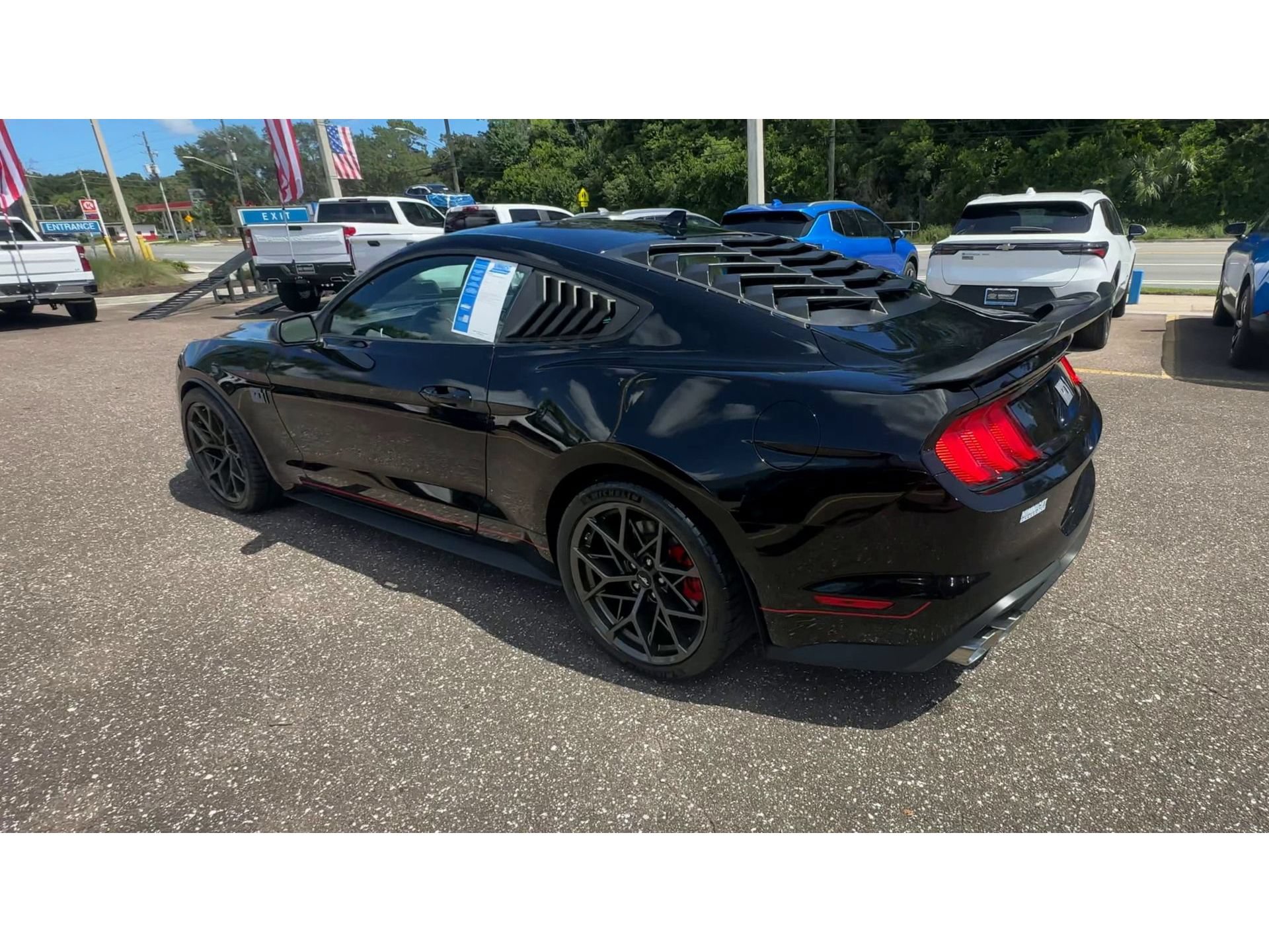 Used 2022 Ford Mustang Mach 1 w/ Mach 1 Handling Package RWD image 4