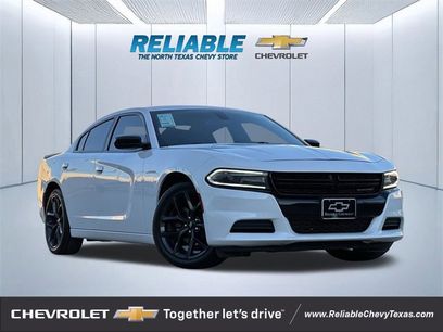 Used 2019 Dodge Charger SXT w/ Blacktop Package