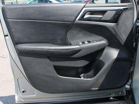 Used 2022 Mitsubishi Outlander SE image 10