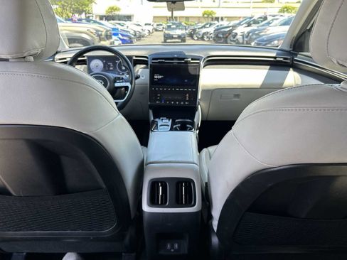 Used 2024 Hyundai Tucson Limited FWD image 21