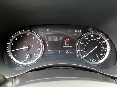 Used 2021 Toyota Highlander Limited image 10