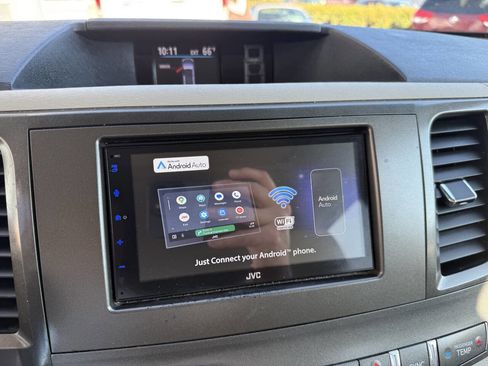 Used 2012 Toyota Sienna XLE image 13