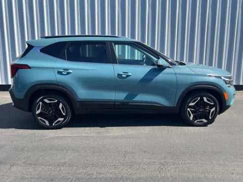 Used 2024 Kia Seltos SX w/ SX Sunroof Package AWD/4WD image 7
