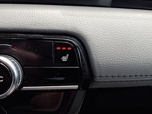 Certified 2025 Honda Pilot EX-L image 28