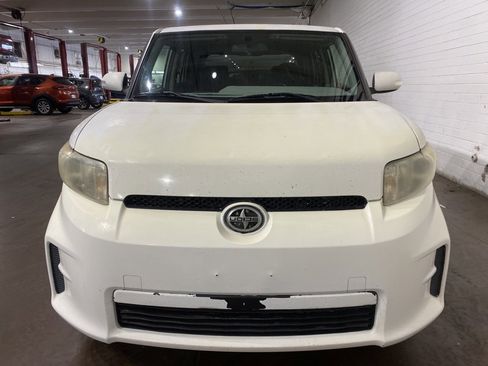 Used 2011 Scion xB image 8