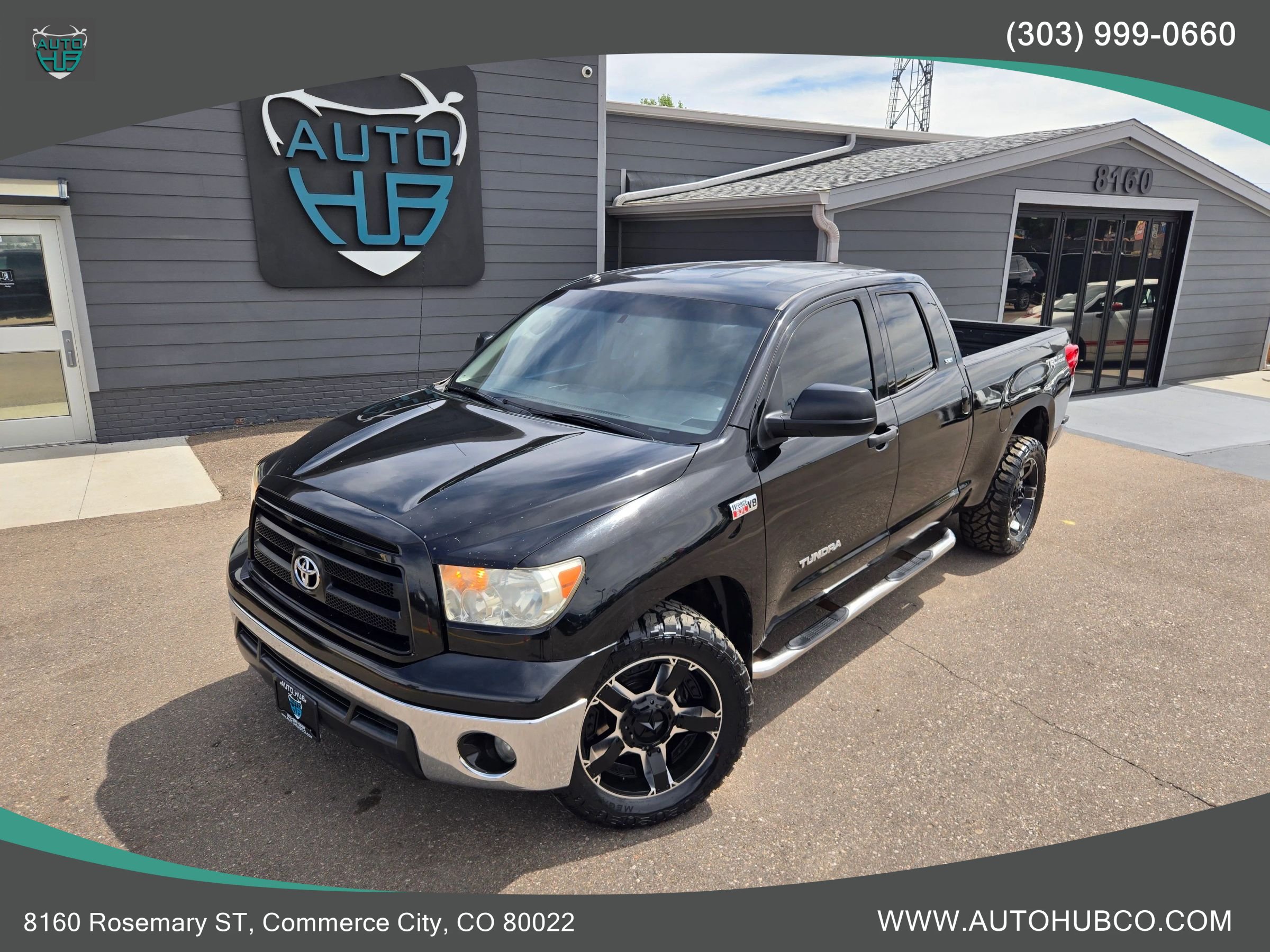 Used 2012 Toyota Tundra 4x4 Double Cab w/ TRD Off-Road Pkg image 2