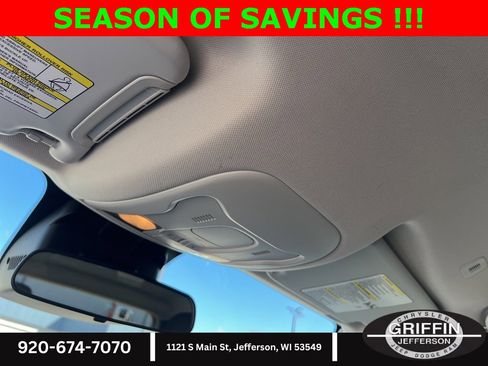 Used 2019 Jeep Renegade Latitude w/ Cold Weather Group image 27