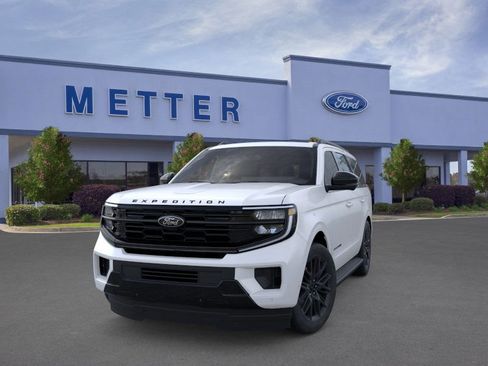 New 2026 Ford Expedition Platinum w/ Stealth Appearance Package image 3