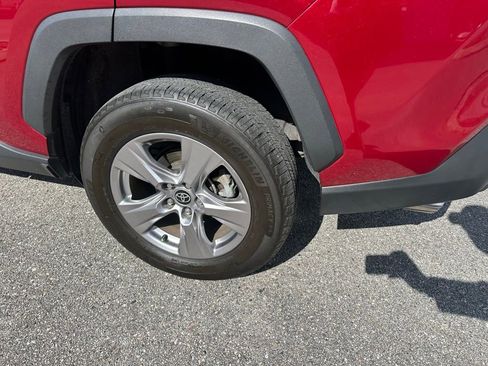 Used 2022 Toyota RAV4 XLE image 10