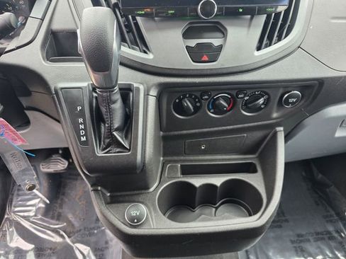 Used 2019 Ford Transit 150 XLT image 19