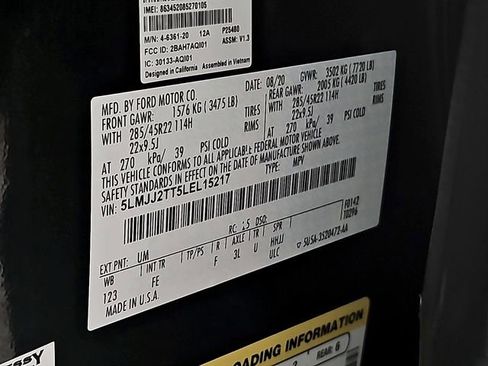 Used 2020 Lincoln Navigator Black Label w/ Cargo Convenience Package image 32