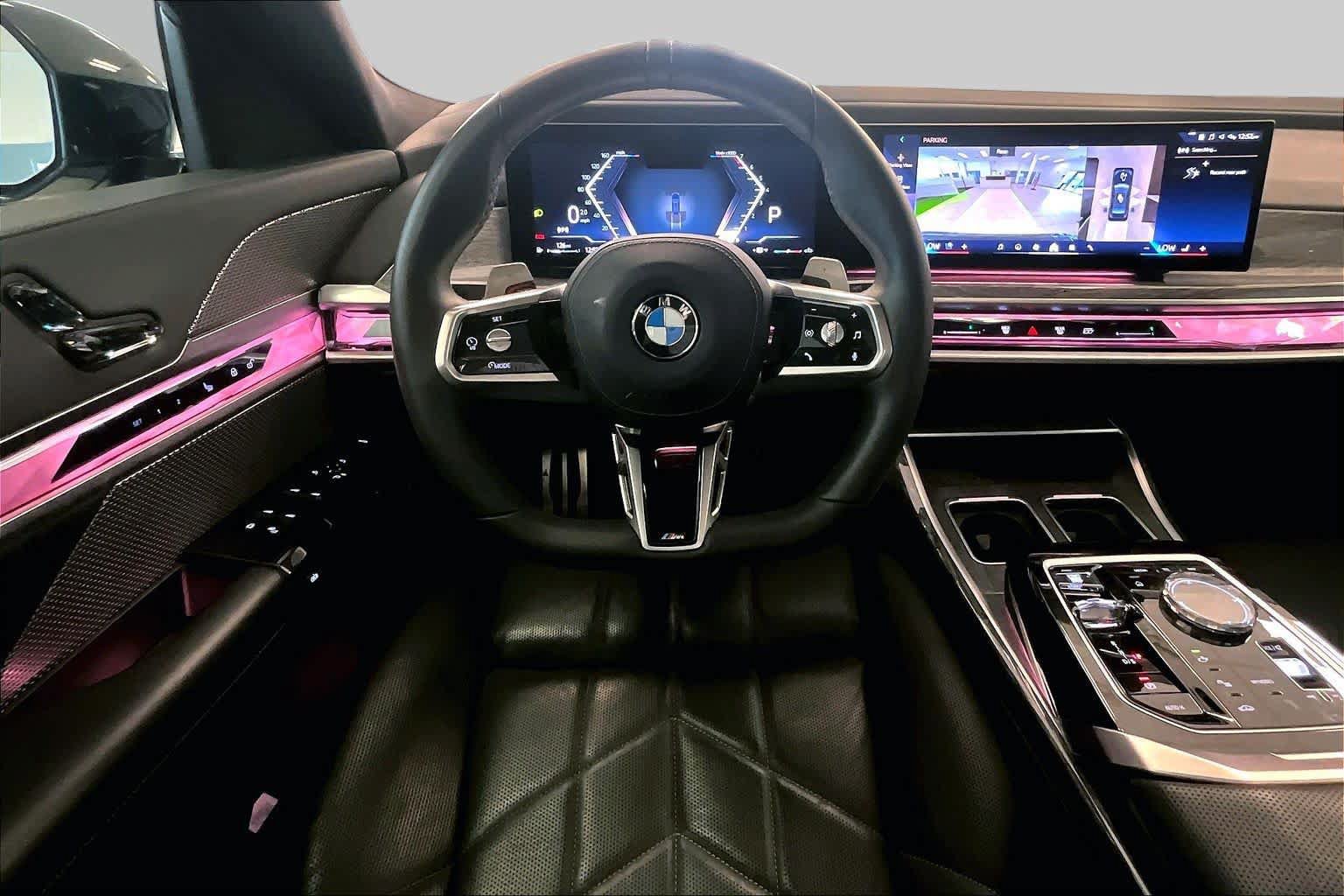 Used 2023 BMW 760i xDrive AWD/4WD image 5