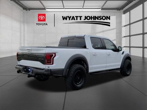 Used 2018 Ford F150 Raptor w/ Equipment Group 802A Luxury AWD/4WD image 5