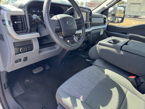New 2025 Ford F550 2WD Regular Cab Super Duty w/ XLT Value Package image 10