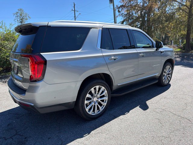 Used 2023 GMC Yukon Denali w/ Advanced Technology Package RWD image 4