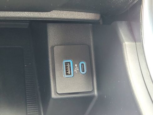 Used 2020 Ford Edge Titanium w/ Equipment Group 301A FWD image 27