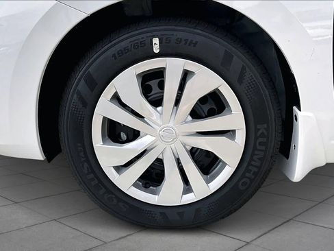 New 2025 Nissan Versa S w/ Trunk Package image 9