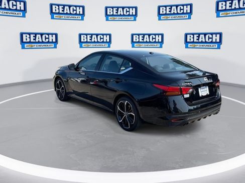 Used 2024 Nissan Altima 2.5 SR FWD image 6