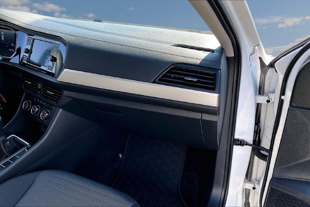Used 2023 Volkswagen Jetta S FWD image 23