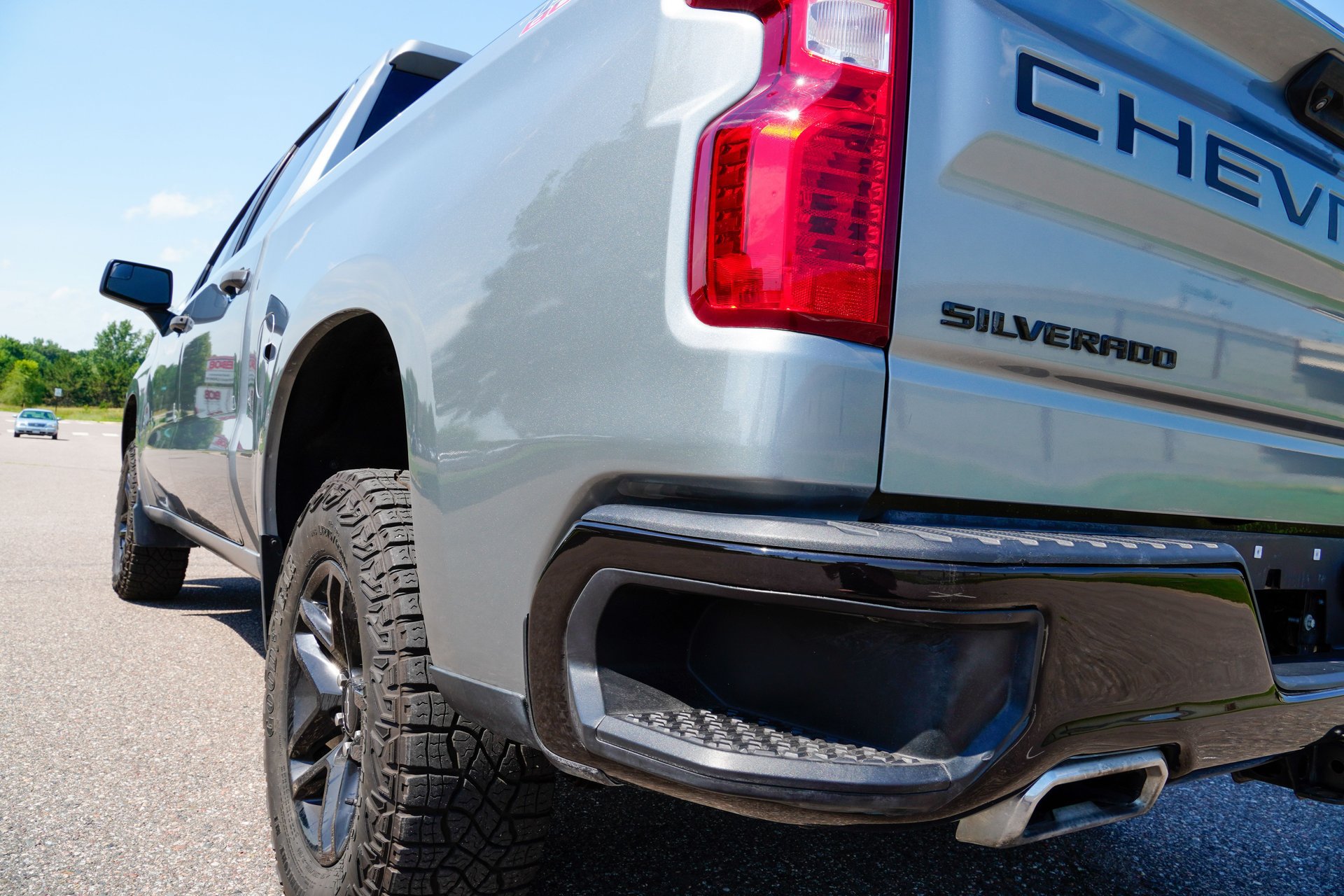 Used 2024 Chevrolet Silverado 1500 Custom Trail Boss w/ LPO, Dark Essentials Package AWD/4WD image 29