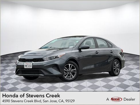 Used 2024 Kia Forte LXS w/ LXS Technology Package image 1