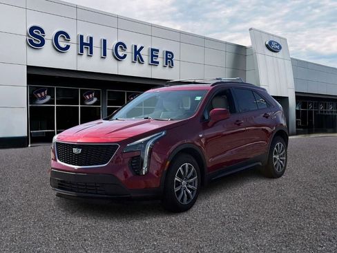 Used 2019 Cadillac XT4 Sport w/ Driver Awareness Package FWD image 4