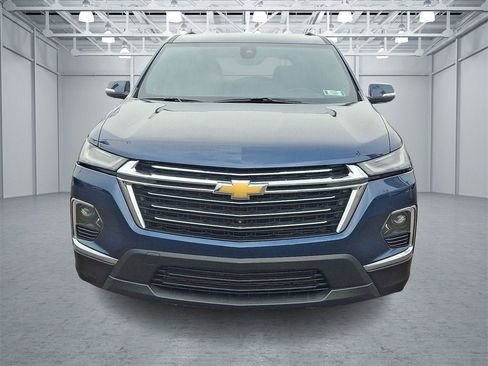 Certified 2023 Chevrolet Traverse LT w/ LT Premium Package image 3
