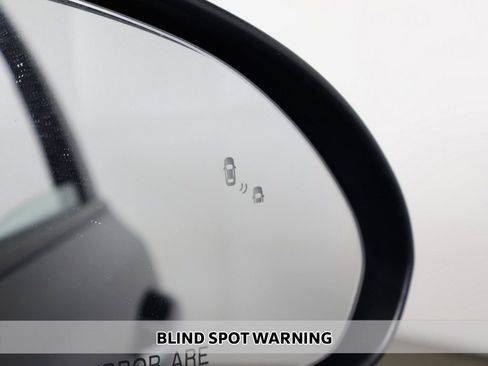 Used 2017 Kia Optima LX w/ Convenience Package FWD image 3