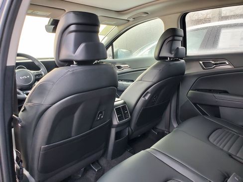 New 2025 Kia Sportage X-Pro Prestige image 9