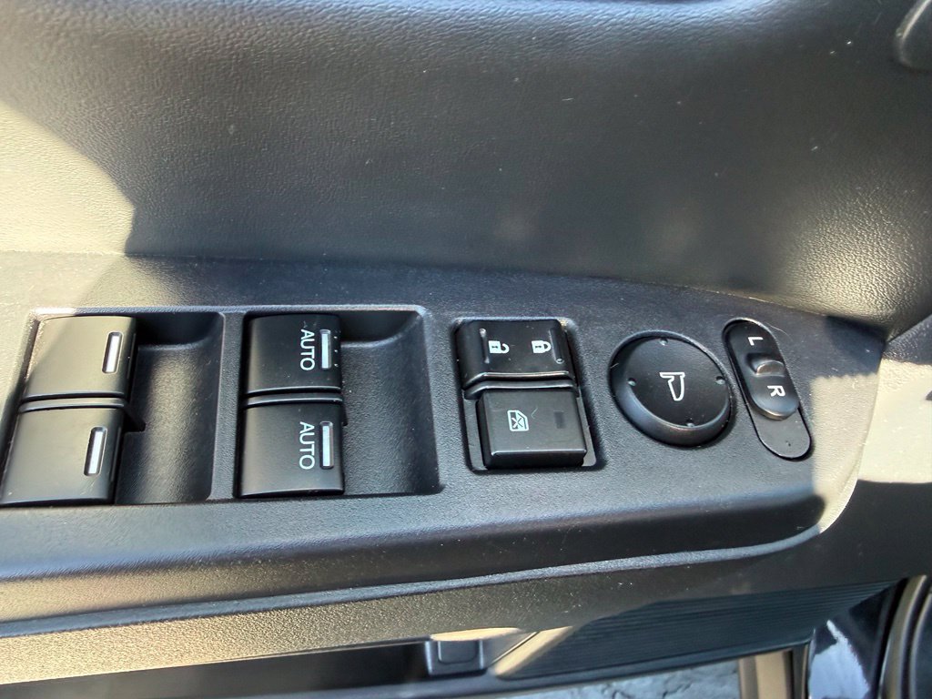Used 2013 Honda Pilot Touring image 43