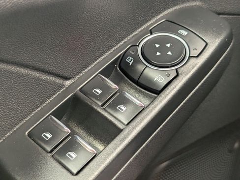 Used 2025 Ford Escape Active AWD/4WD image 19
