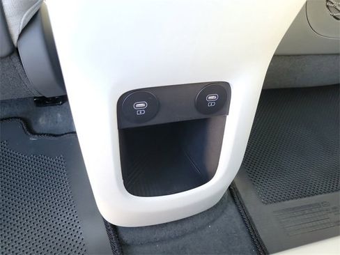 New 2026 Hyundai Ioniq 5 Limited image 21