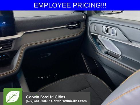 New 2026 Ford Explorer Tremor w/ Tremor Ultimate Package AWD/4WD image 29