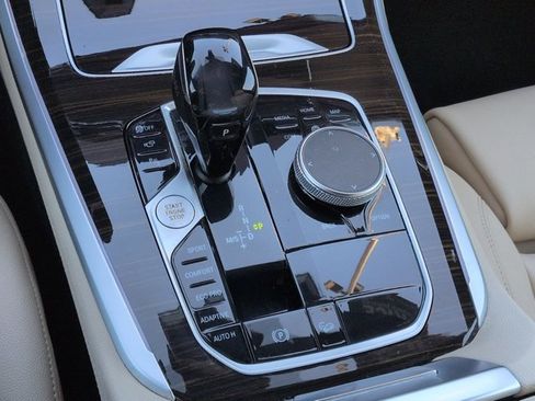 Used 2021 BMW X5 xDrive40i w/ Premium Package 2 image 12