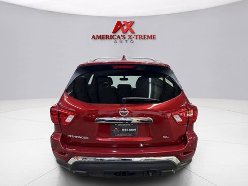 Used 2019 Nissan Pathfinder SL FWD image 7