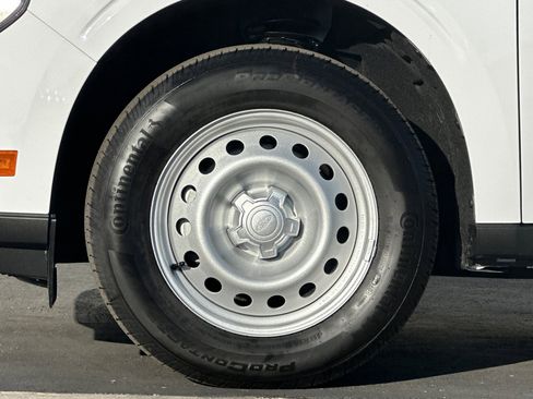 New 2025 Ford Maverick XL w/ Equipment Group 101A image 22