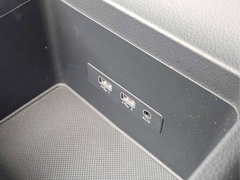 Used 2018 Audi Q5 2.0T Premium w/ Convenience Package image 27